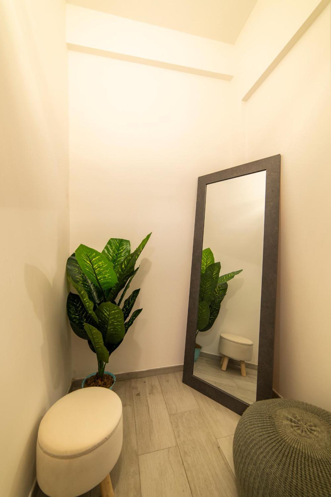 Smart Home - Trilocale Con Parcheggio Privato Rom Exteriör bild
