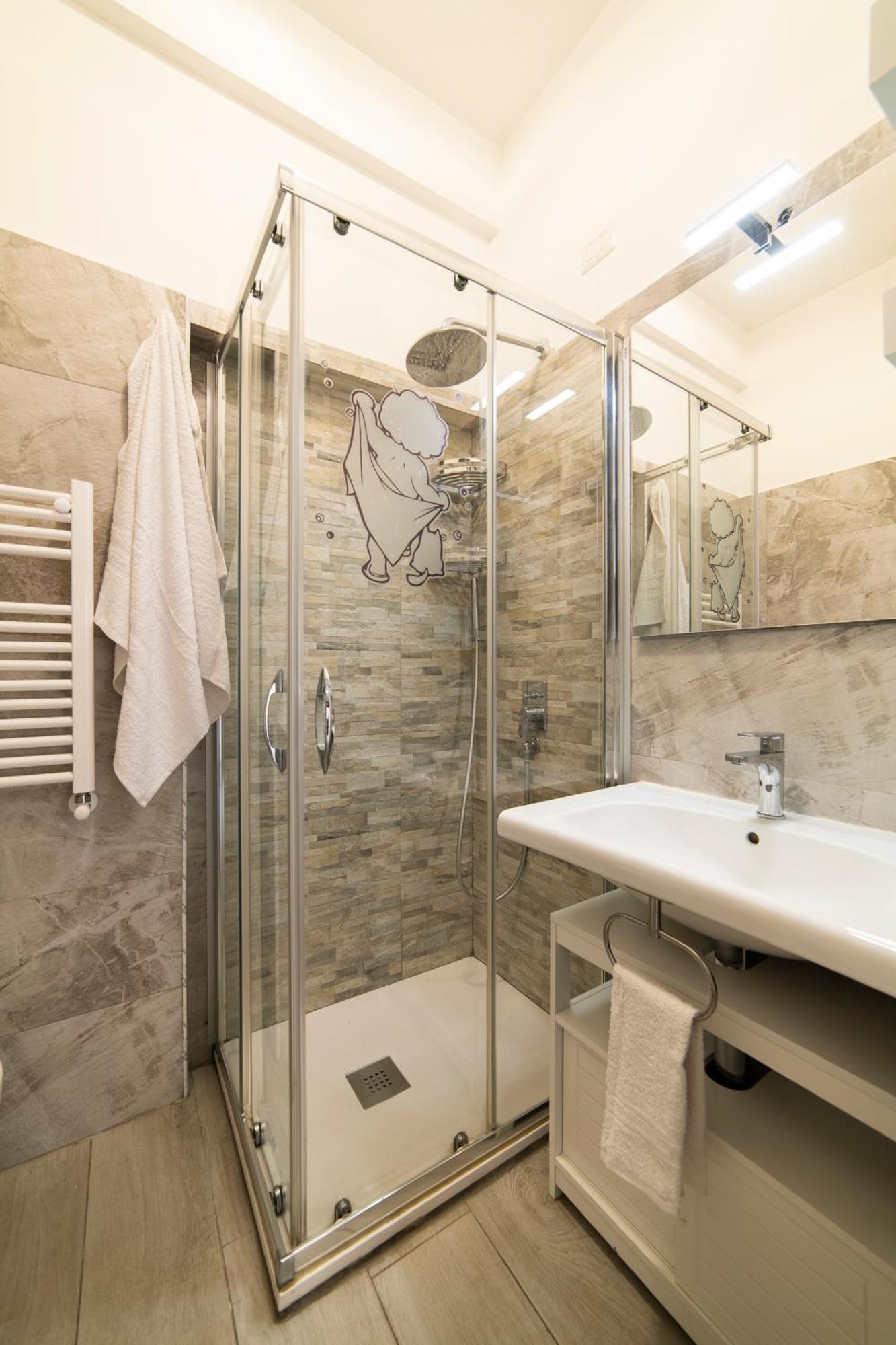 Smart Home - Trilocale Con Parcheggio Privato Rom Exteriör bild
